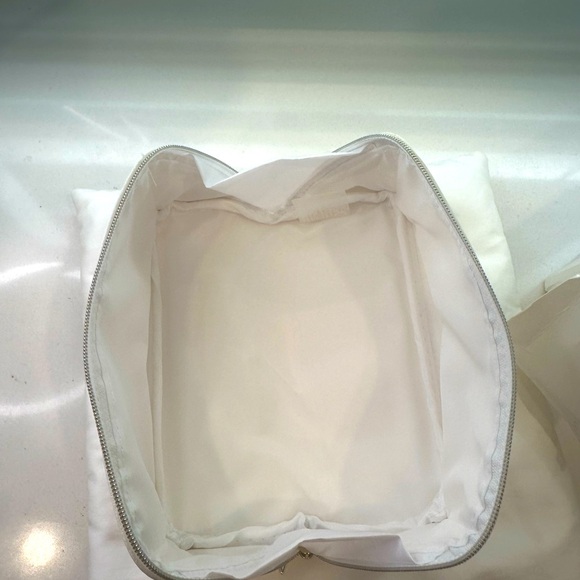 Dior Cosmetic Bag - White - Picture 2 of 2